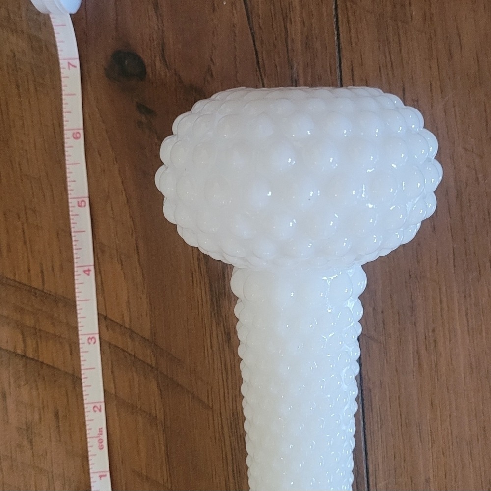 Vintage White Milk Glass Hobnail Bud Vase Bulbous Base Mid Century Modern 6.5" - Picture 6 of 6